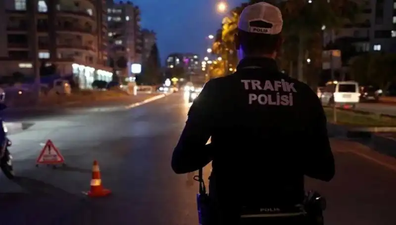 İki Sürücüye Sosyal Medya Paylaşımı Nedeniyle 53 Bin Lira Ceza Kesildi!