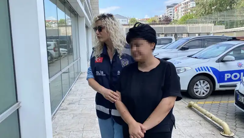 Annesini 11 Yerinden Bıçaklayan Genç, Olayın Ardından Ne Yaşadı?