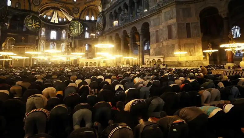 Ramazan Bayramı 2025'te Ne Zaman? Takvimdeki Yerini Kaç Gün Kaldı!