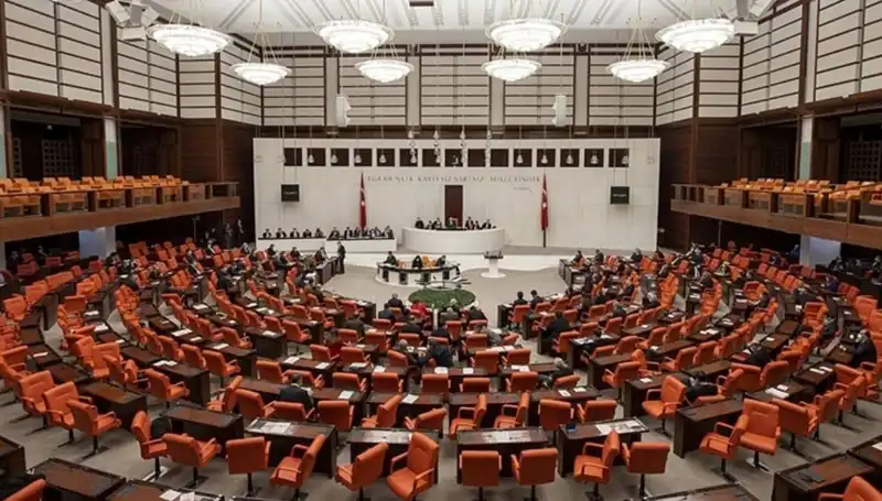 Türkiye Büyük Millet Meclisi’nde Vekillerden Rekor 30 bin 546 Soru Önergesi