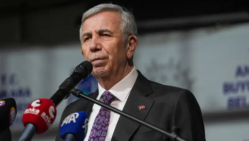 Mansur Yavaş'nın Adaylık Açıklaması: Seçim Süreci ve Beklentiler