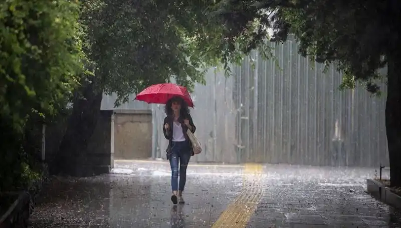 Meteoroloji'den Kritik Uyarı: 13 İlde Sağanak Yağış Geliyor!