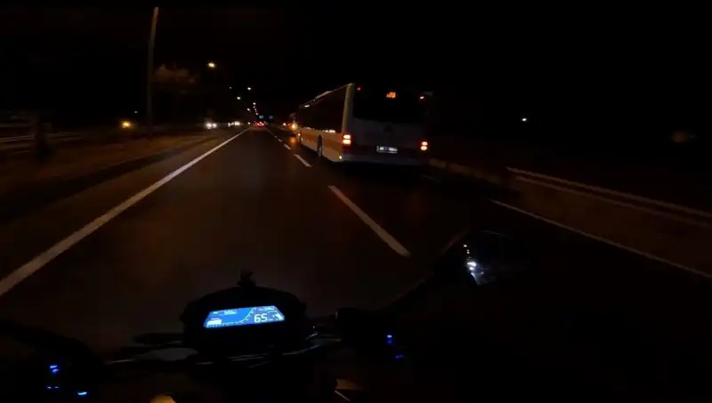 Otobüs Kazası: 41 Yaşındaki Adam Feci Şekilde Yaralandı!