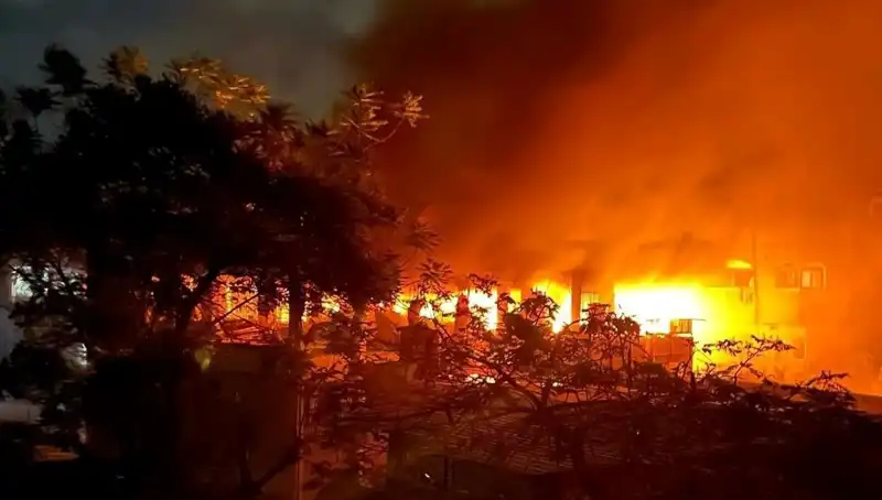 İsrail'in Gazze'deki Saldırıları: 37 Sivil Hayatını Kaybetti!