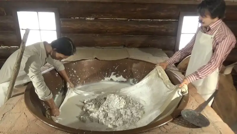 Türkiye'nin İlk ve Tek "Peynir Müzesi": Dünyanın 18. Peynir Rotası Tescillendi!
