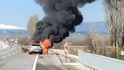 Kütahya'da Seyir Halindeki Otomobil Küller İçinde Kaldı!