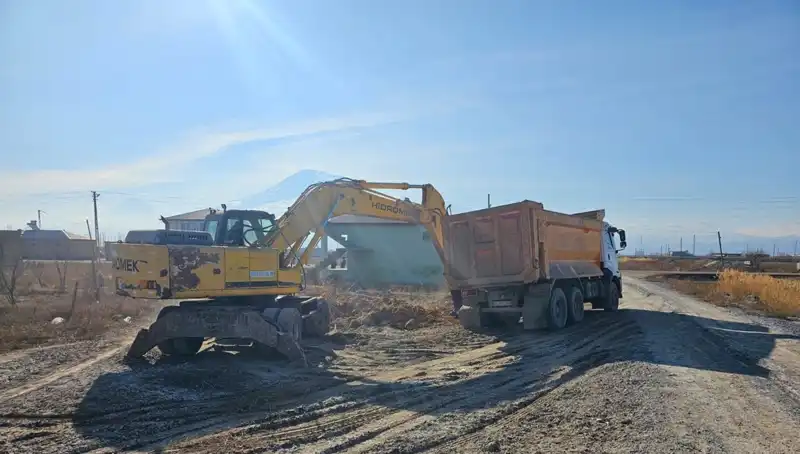 : Iğdır'da Güvenlik İçin 179 Metruk Yapı Yıkıldı